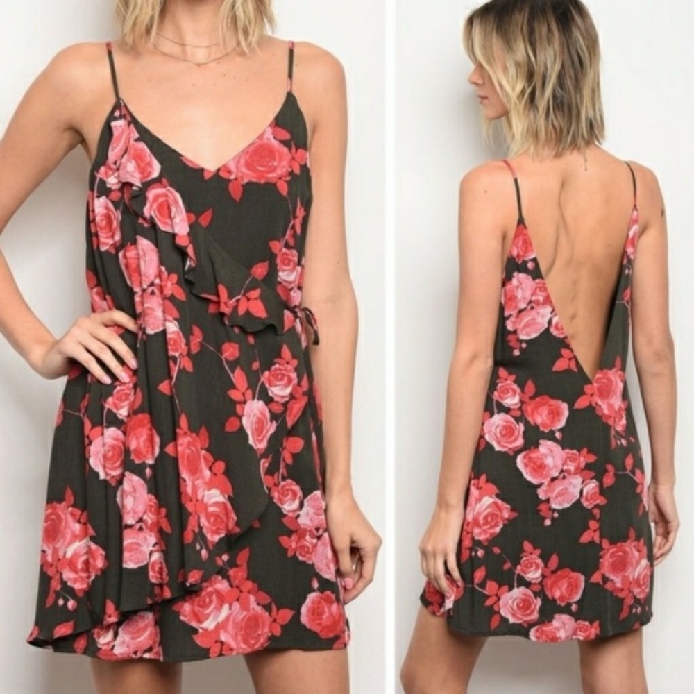Winter Vacay: V-Neck Ruffle Mini Dress!